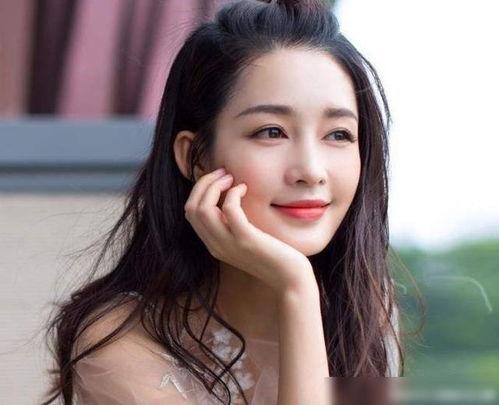 娱乐吃瓜李沁视频大全,笑料百出,精彩瞬间回顾 第3张 娱乐吃瓜李沁视频大全,笑料百出,精彩瞬间回顾 第3张