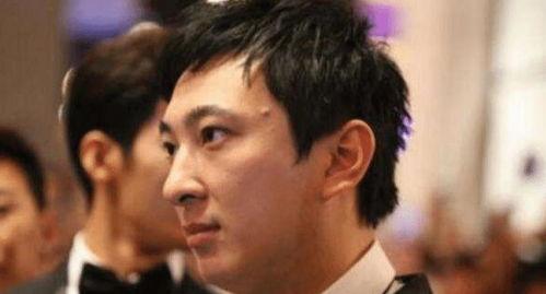 娱乐吃瓜王思聪贾青,娱乐界的甜蜜瓜田揭秘” 第3张 娱乐吃瓜王思聪贾青,娱乐界的甜蜜瓜田揭秘” 第3张